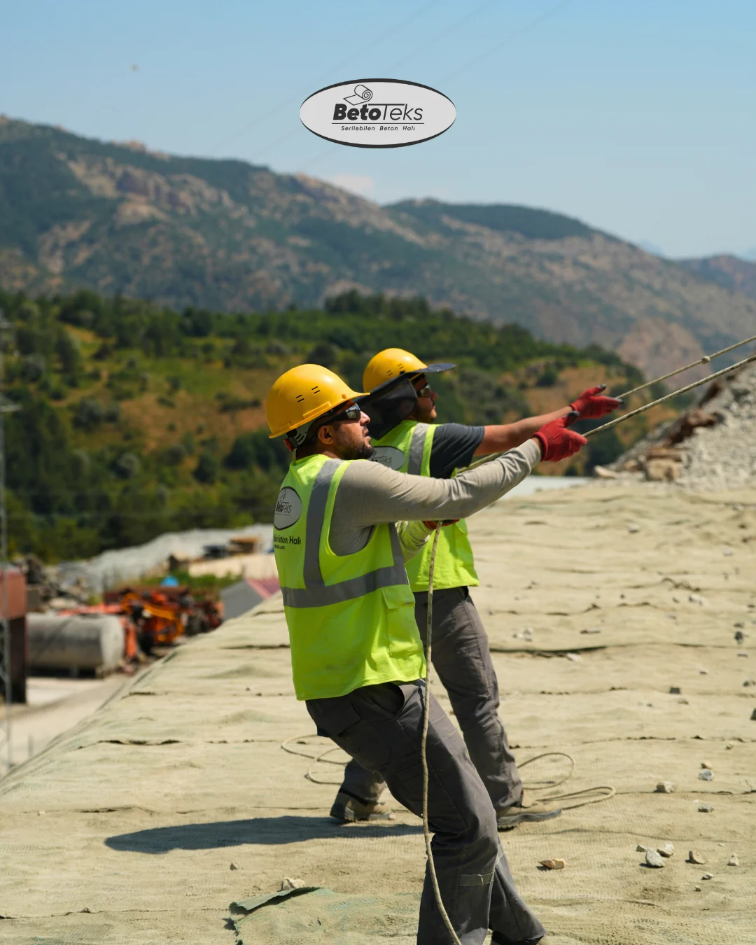 Beton Halısı Uygulama Aşamaları betoteks-kumas-beton-sev-koruma-uygulama-betonserimi11